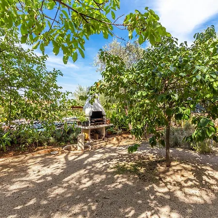 2 Bedroom Cozy In * Punat