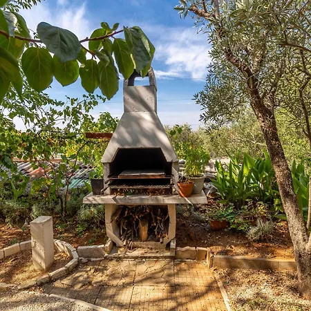 Appartamento 2 Bedroom Beautiful In Punat