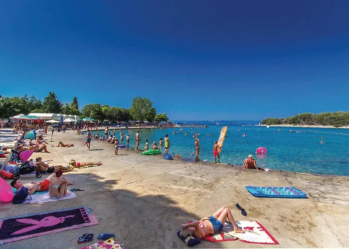 2 Bedroom Beautiful Apartment In Punat * Punat