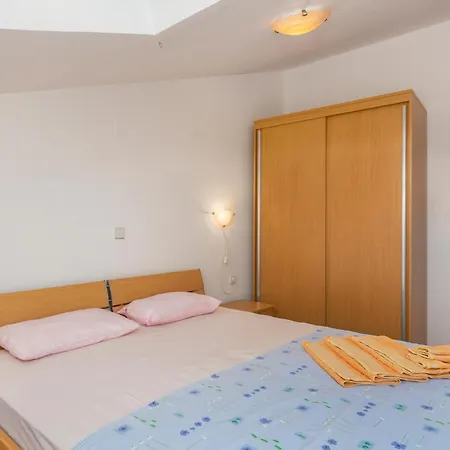 Daire 2 Bedroom Cozy In